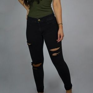 Black Torn Jeggings